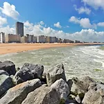 In Near The Seawall דירה אוסטנדה