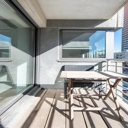 With Marina View Apartment