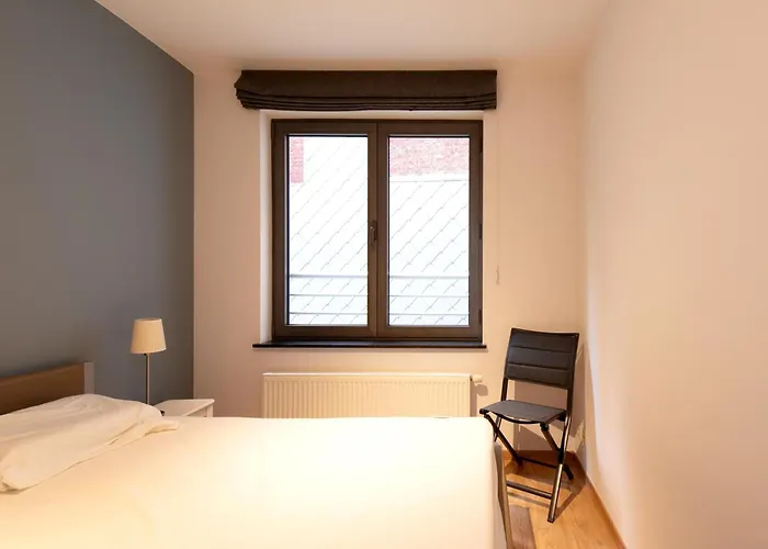 In Near The Seawall 公寓 *